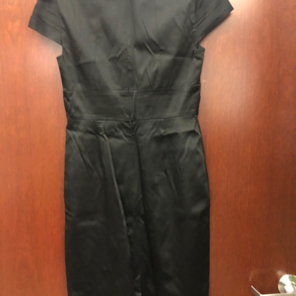 Party dress gorgeous black satin with elegant details - Picture 6 of 7
